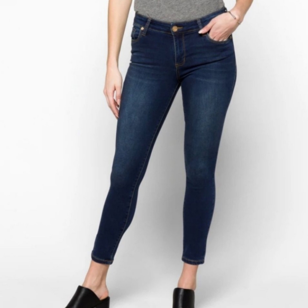 STS Blue Emma Ankle Skinny Jean *like new* mid rise